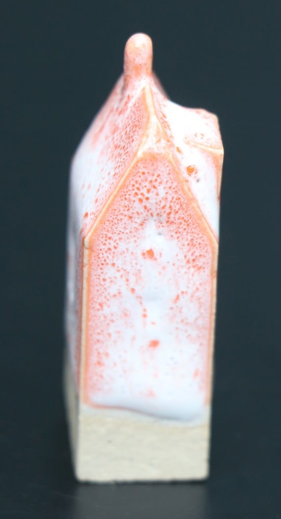 Huis klein roze wit