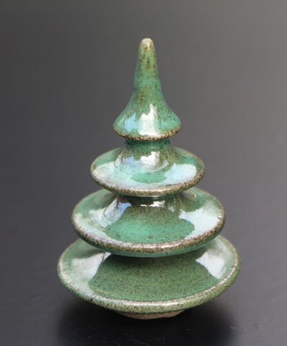 Boom middel donker blauwgroen