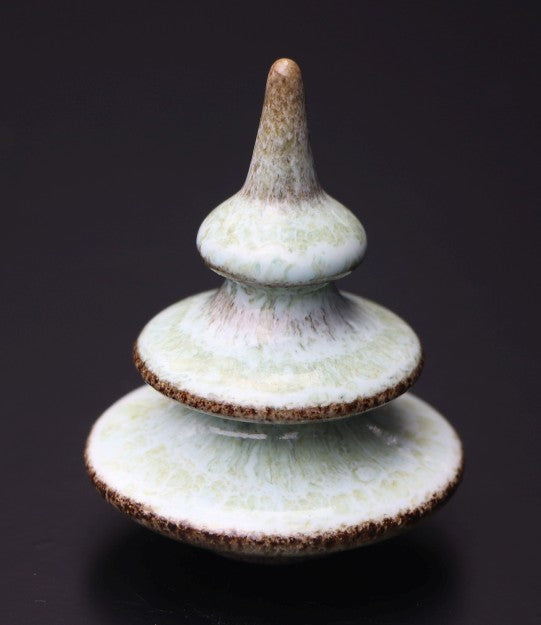 Boom klein lichtgroen