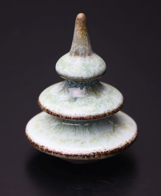 Boom klein lichtgroen