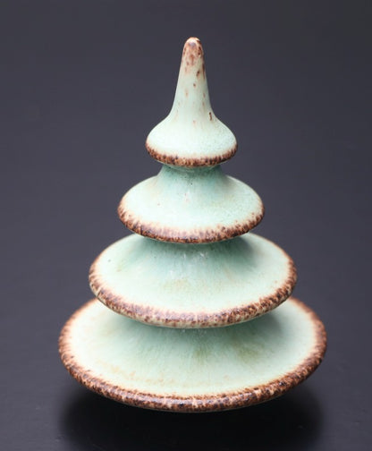 Boom middel lichtgroen